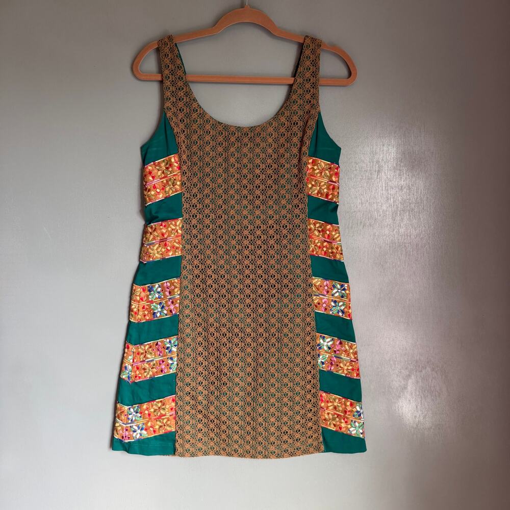 JUDITH MARCH Women's Large Teal Embroidered Crocheted Overlay Mini Shift Dress